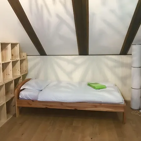 Mini-hôtel Linda 2*